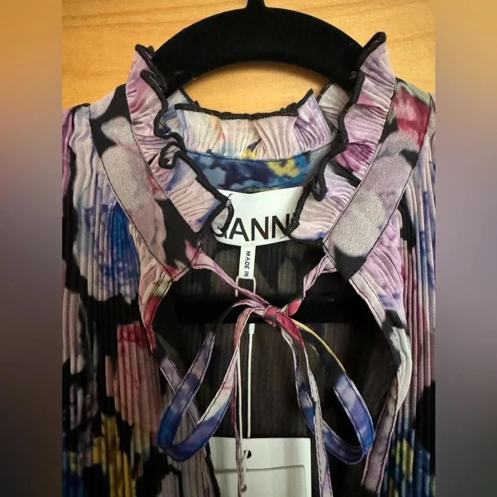 Ganni Floral Sleeveless Ruffled Neck Top in Black, Pink, Purple - Picture 5 of 12